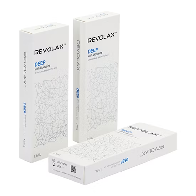 ژل پرکننده پوستی Revolax با قوام ژل صاف و الاستیک، مناسب برای تزریق در لایههای عمیق زیرجلدی. در دمای ۲ تا ۲۵ درجه سانتیگراد نگهداری شود. ایدهآل برای بازسازی حجم صورت.